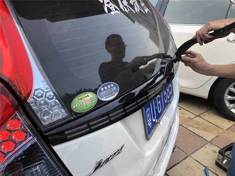 taillight tail light reflector for Honda Jazz Fit 2014 - 2018 Rear fog Lamp DRL LED dynamic Turn Signal Brake indicator parts