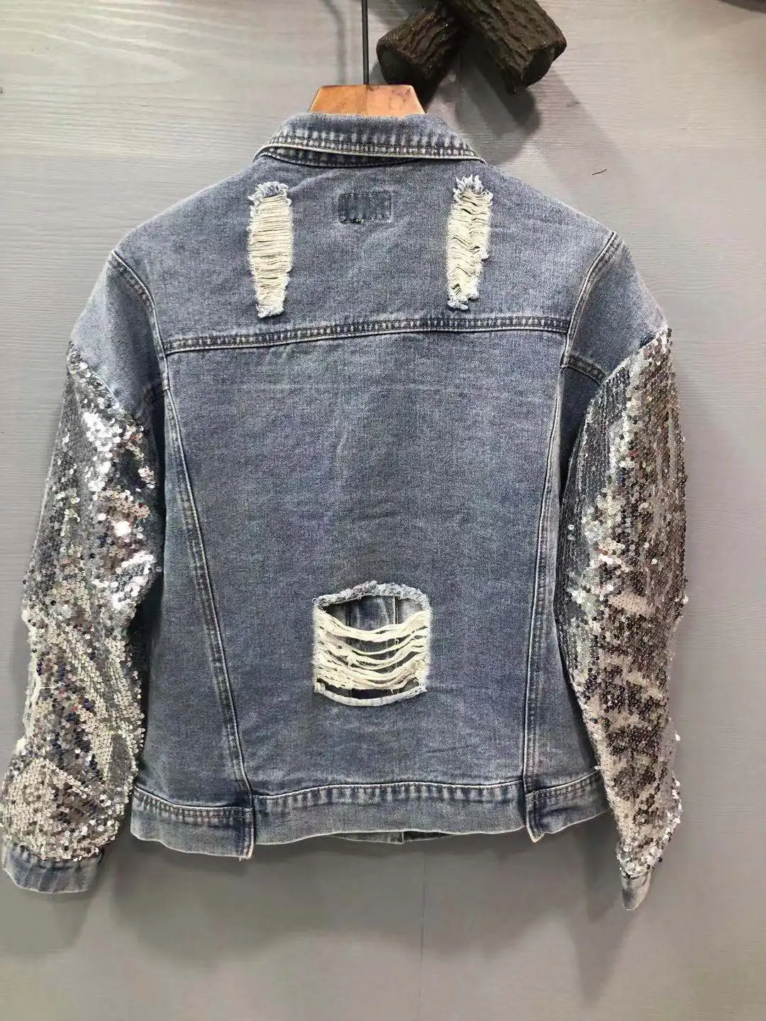 WOMEN DENIM JACKET WITH BLING BLING SLEEVES