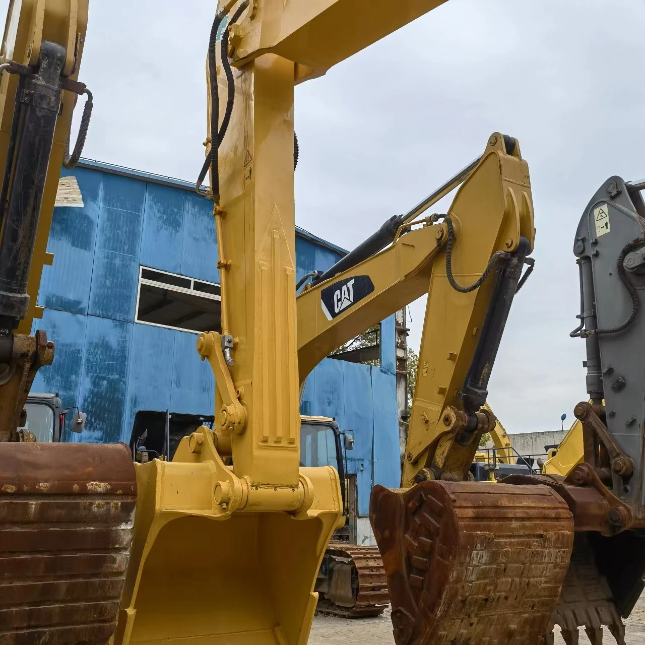 Second hand excavator nice price KOMATSU PC 400-7 used crawler excavators komatsu PC400-7 large excavator