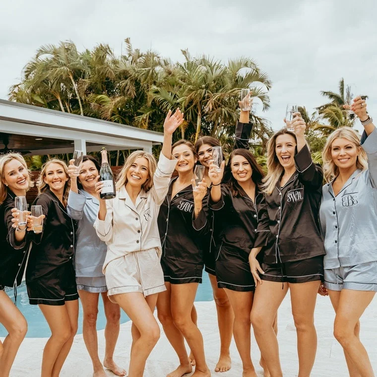 Оптовая продажа 6002, дешевая Женская атласная ночная рубашка Fung, одежда для сна, женская ночная рубашка большого размера, пижамы, атласные пижамы, женские пижамы большого размера