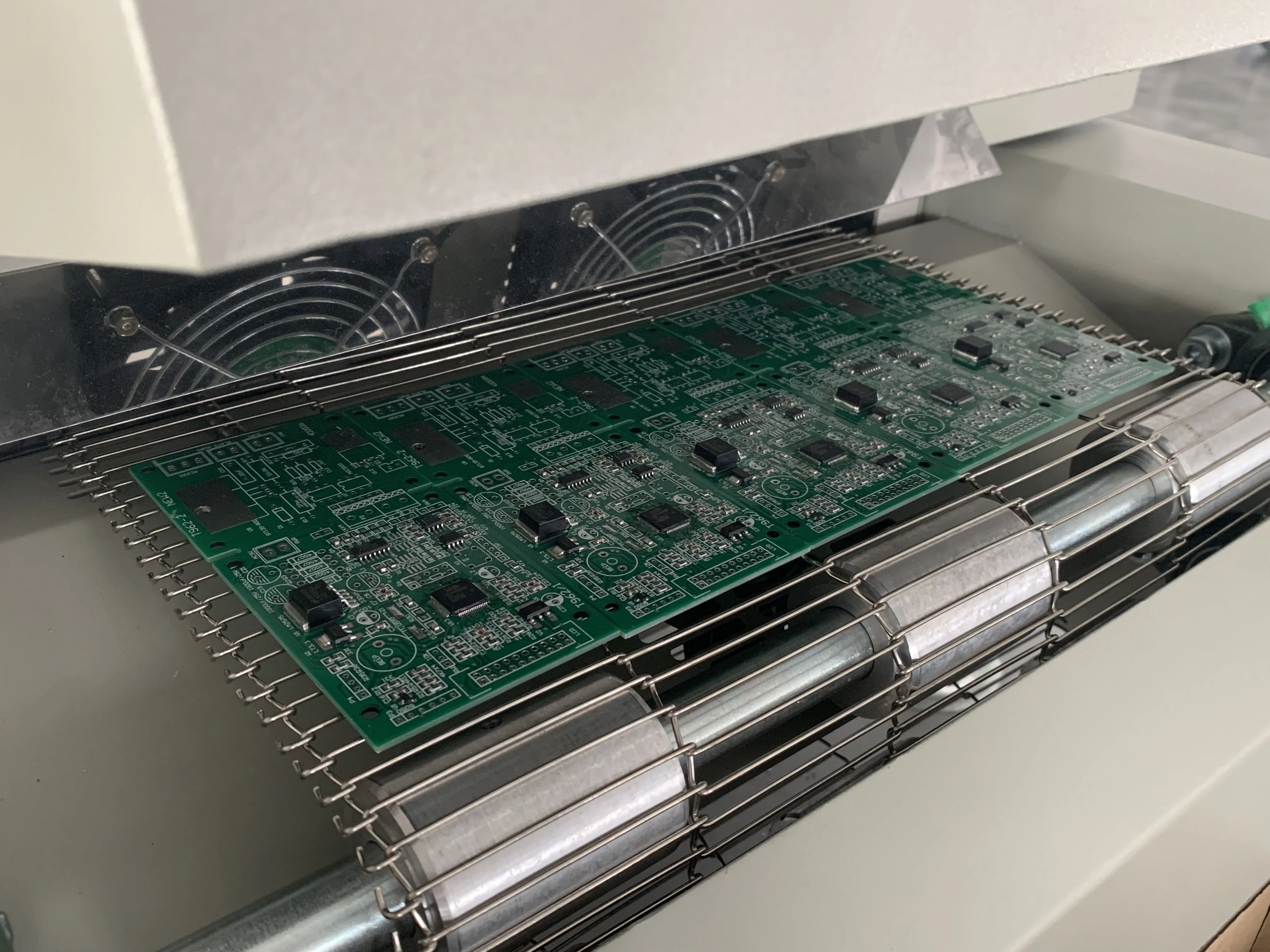 Hot air 6-heating zone Puhui T-961S touch display infrared ic heater smt reflow soldering oven for PCB welder