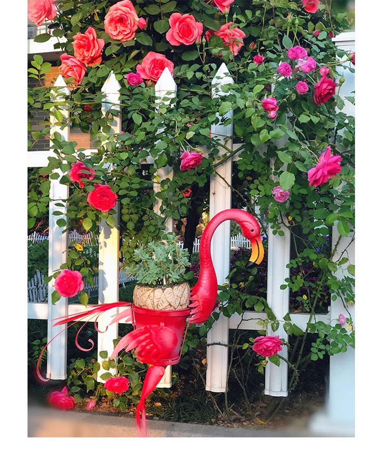 Garden Decoration Big Size Plant Pots Metal Made Pots for Plants Garden Flamingo Shaped  Plant Pots Wholesale
