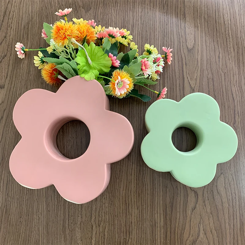 The fashion pink series ceramic glazed flower shape tabletop decoration vase