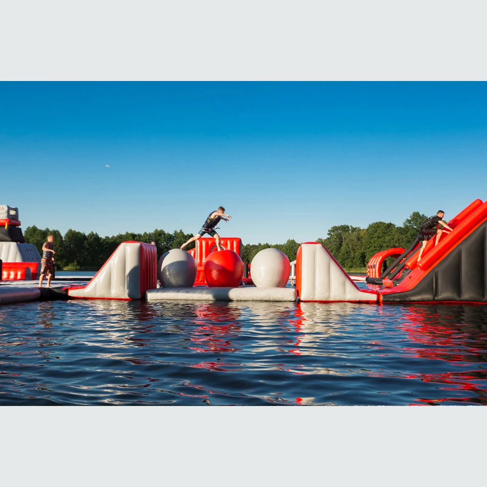 Outdoor adults boot camp giant inflatable floating water park for open water fun entertainment