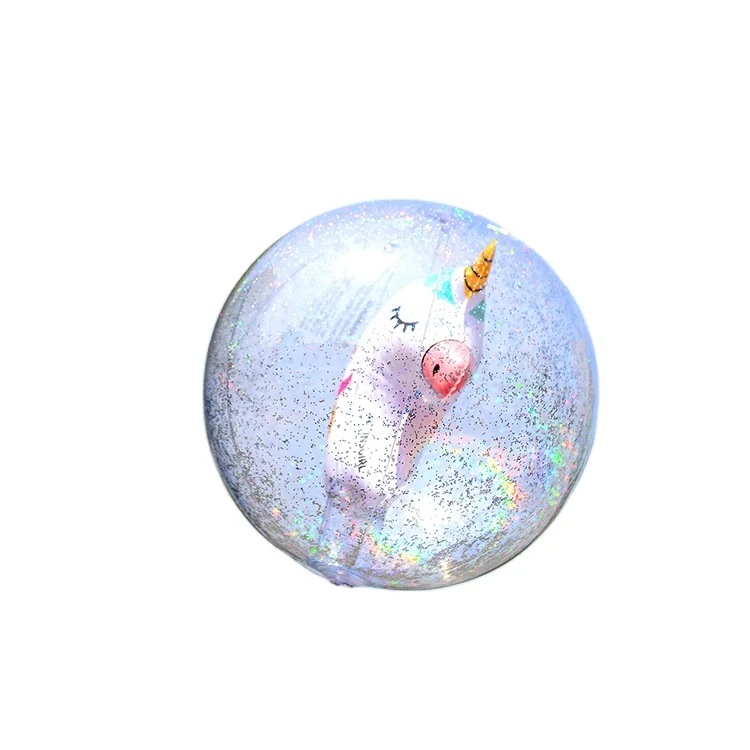 Бестселлер: гигантские надувные пляжные шары в виде единорога