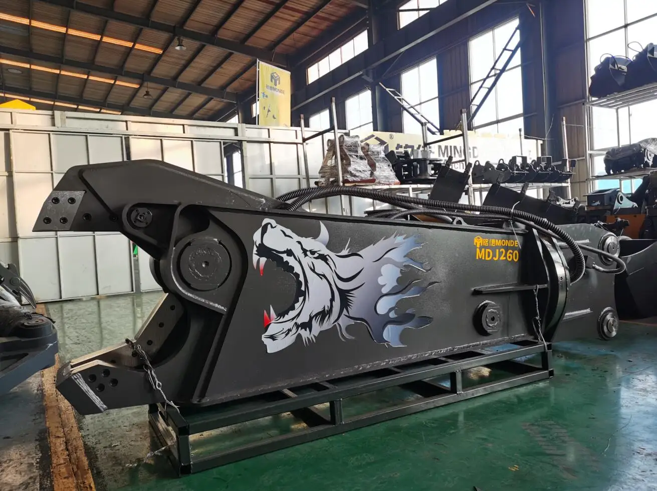 MONDE new excavator steel cutter demolition hydraulic rotary eagle scrap cutter shear 20 30 45 ton boom installation arm fitted