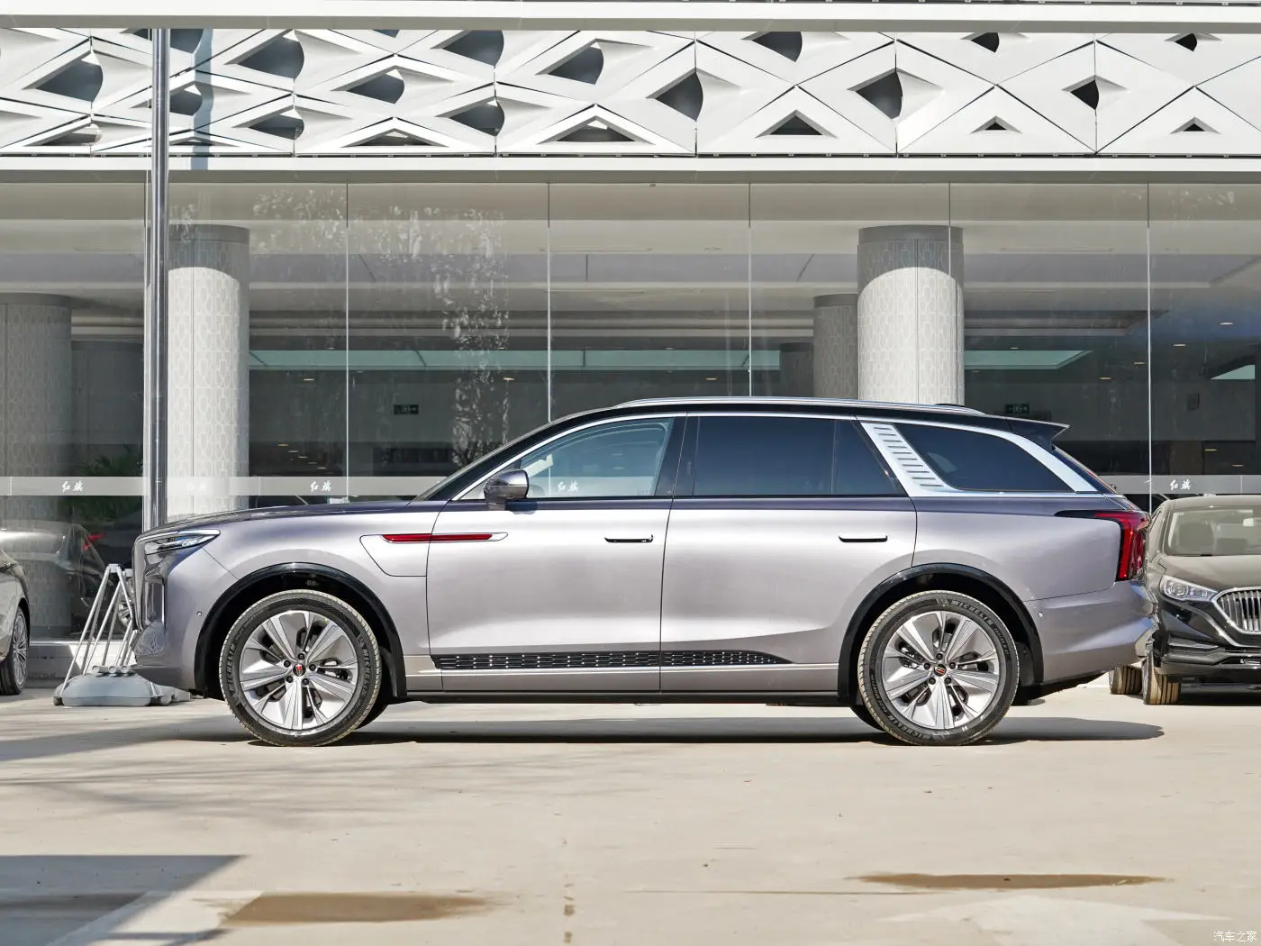 Best Luxury Cheapest Hongqi E-HS9 Electric Car With Super Large Power Dual Motor And Many Functions SUV