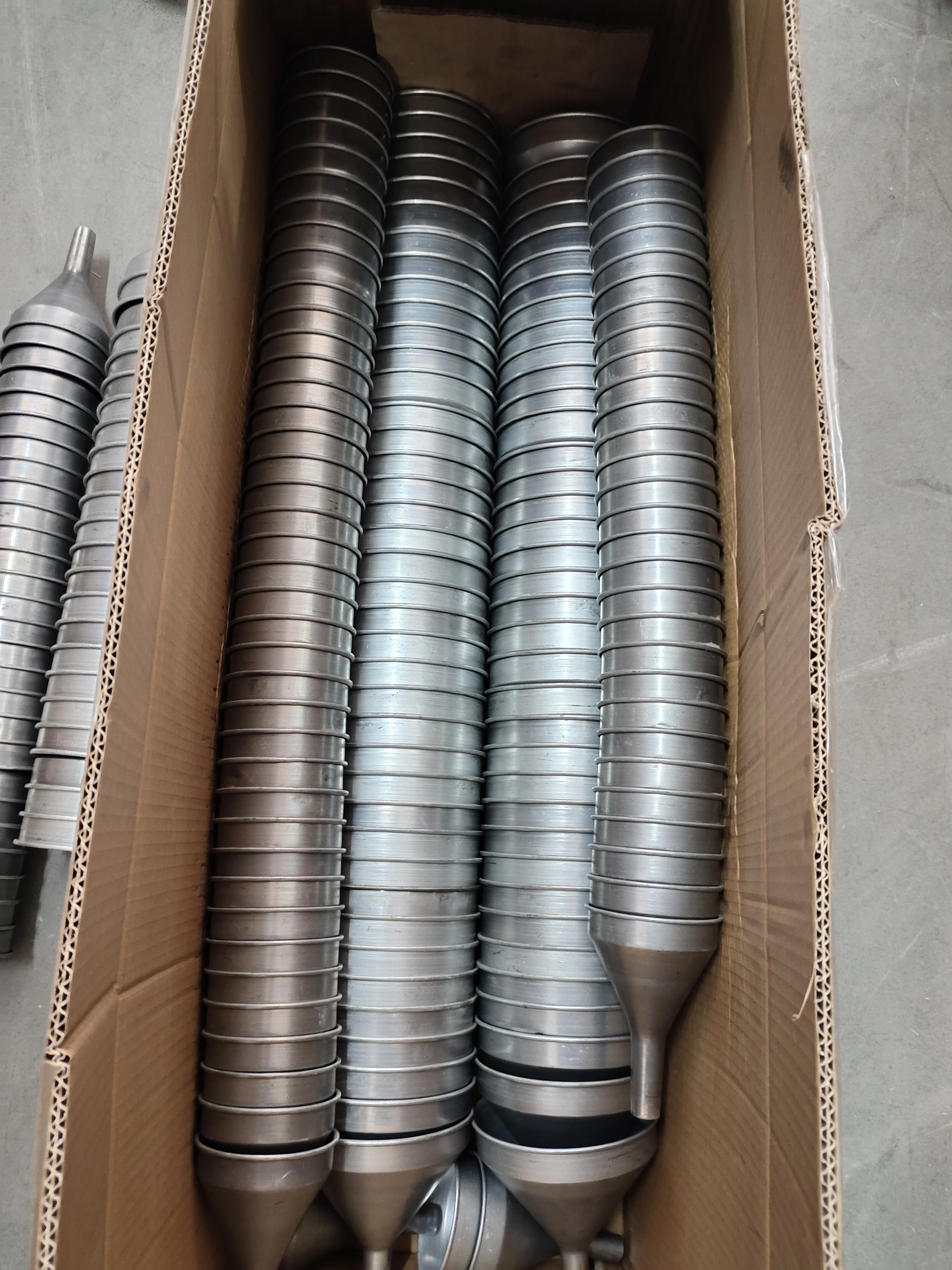 IMPA 232601 Portable Engine Marine Galvanized Oil Funnels 100mm/High quality oil funnel