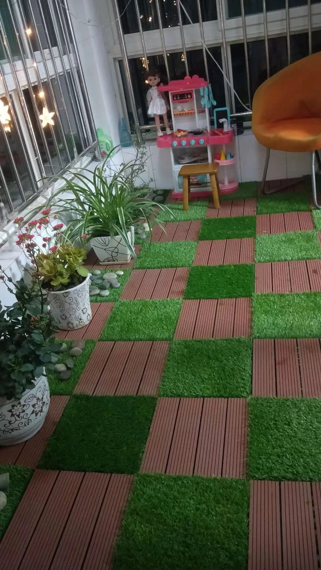 interlocking outdoor artificial grass tile easy installation DIY home green artificial grass