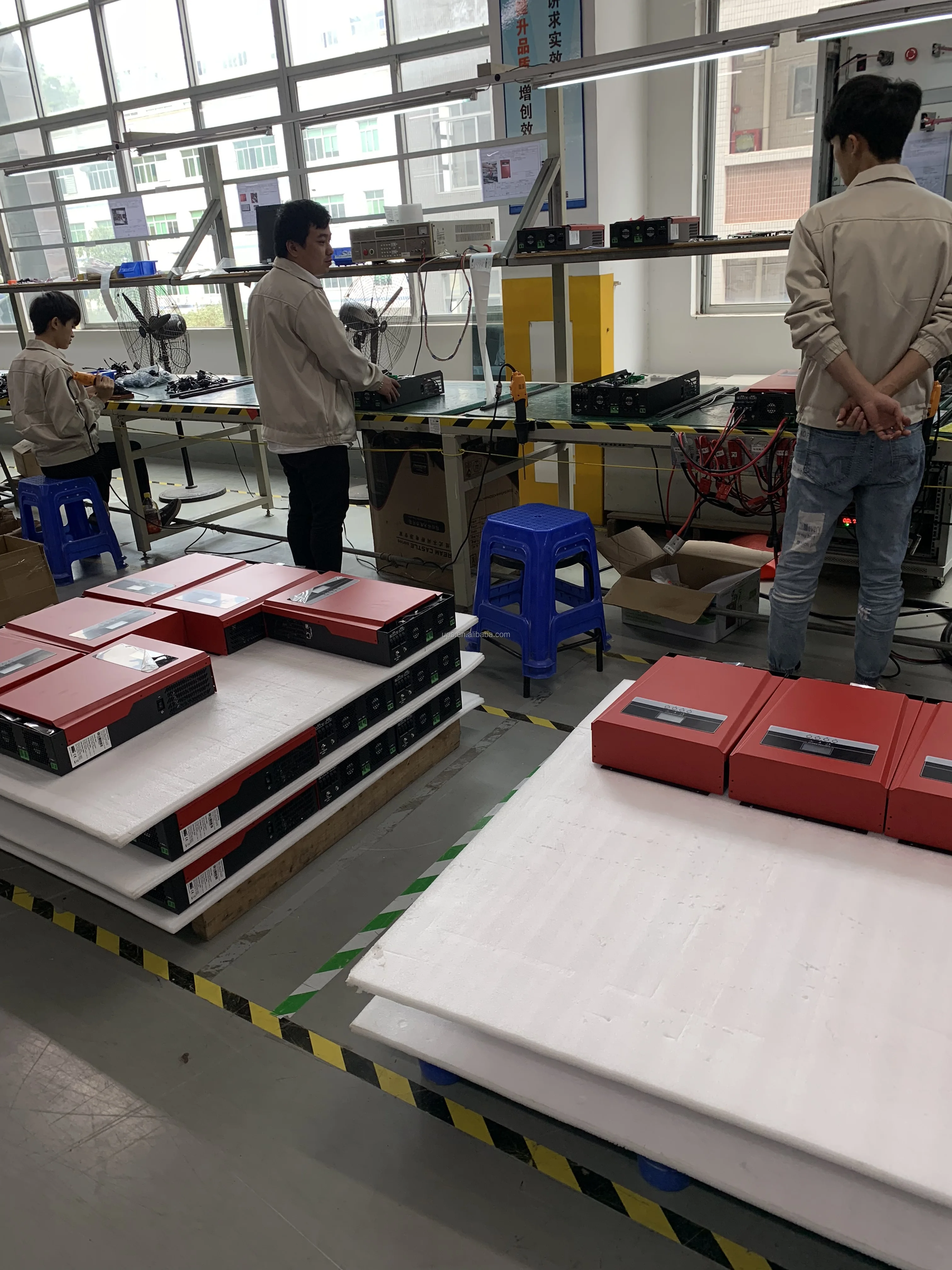 80A MPPT 100A MPPT  Voltronic VM Hybrid solar inverter 5000VA 3200VA with maximum 500VDC PV input voltage