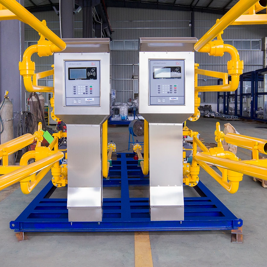 Heavy oil cuautomatic quantitative loading equipment with remote on-line control functions including valve flowmeter loading arm