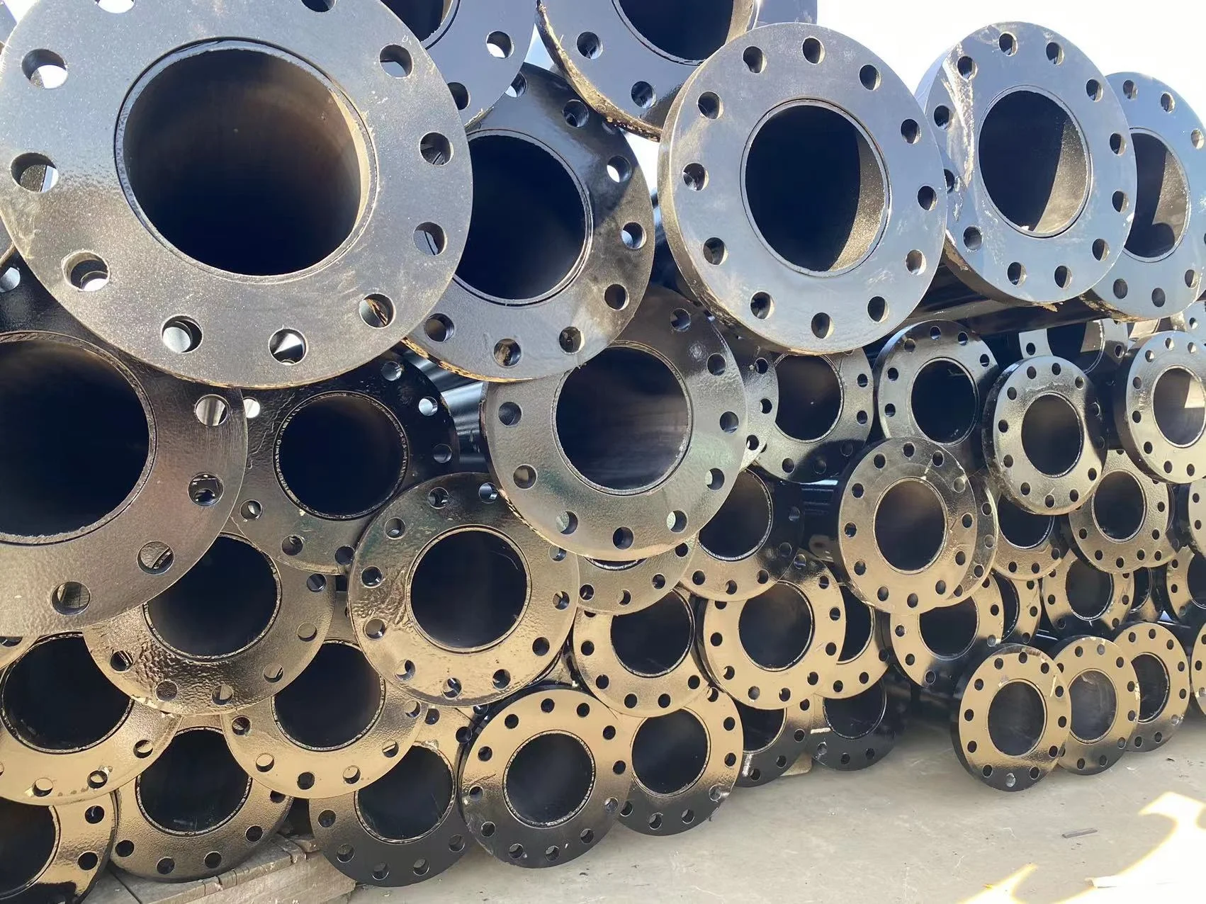 underground bunker Iron pipes Hollow  NSI B16.5 Carbon Steel Large Diameter Forged Flanges steel pipe
