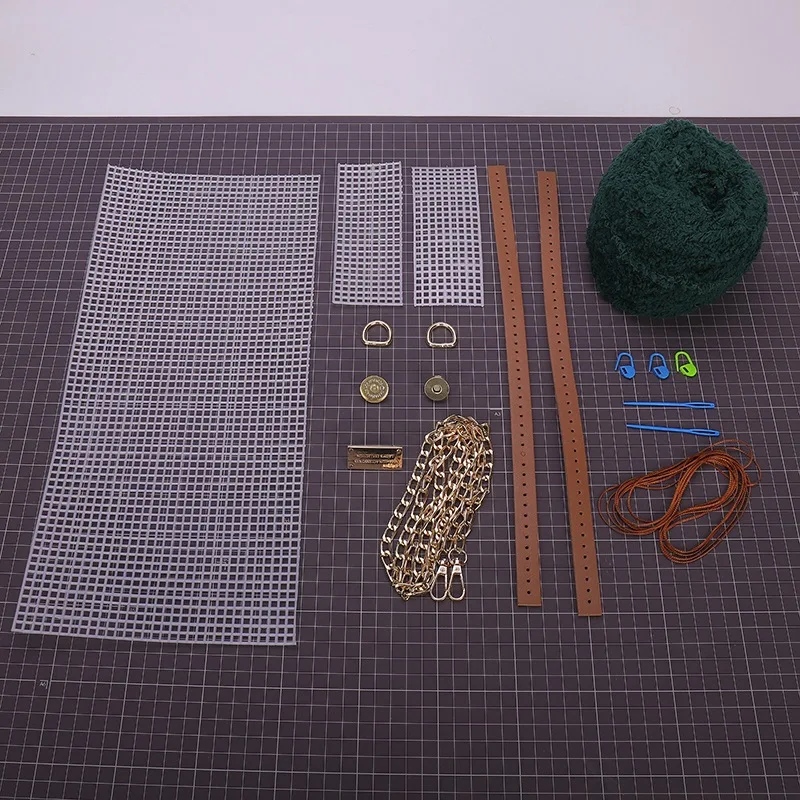 Handmade Woven Bag Making kit,Plastic Canvas Sheets Set Hand-Knit Craft Shoulder Bags Kit with  woolen yarn Materials