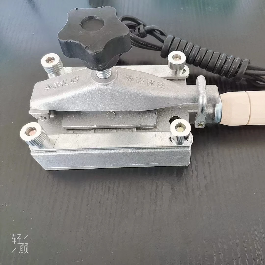 Tape adhesive machine  Vulcanizer for toothed belts model