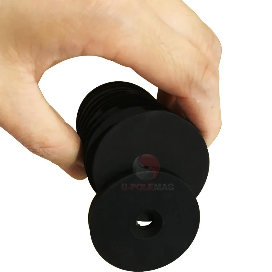 D43, D66, D88mm Rubber Coated POT Mounting Magnet With Internal Thread