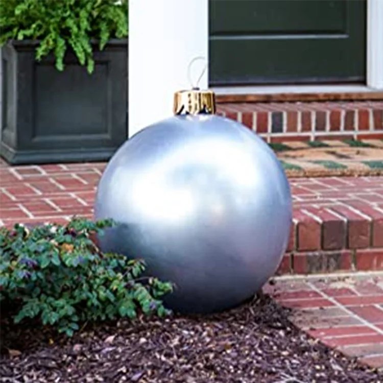 High Quality Solid Color Seamless Inflatable Christmas Balls For Garden Yard Decoration