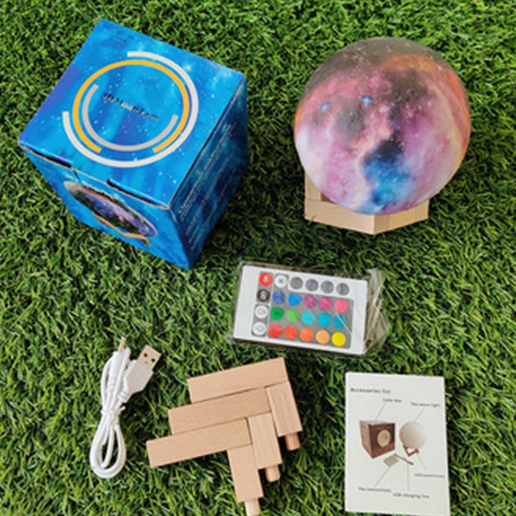 
Creative planet small night lamp beech wood bottom table lamp cosmic asteroid birthday gift lunar lamp chandelier network celebr 