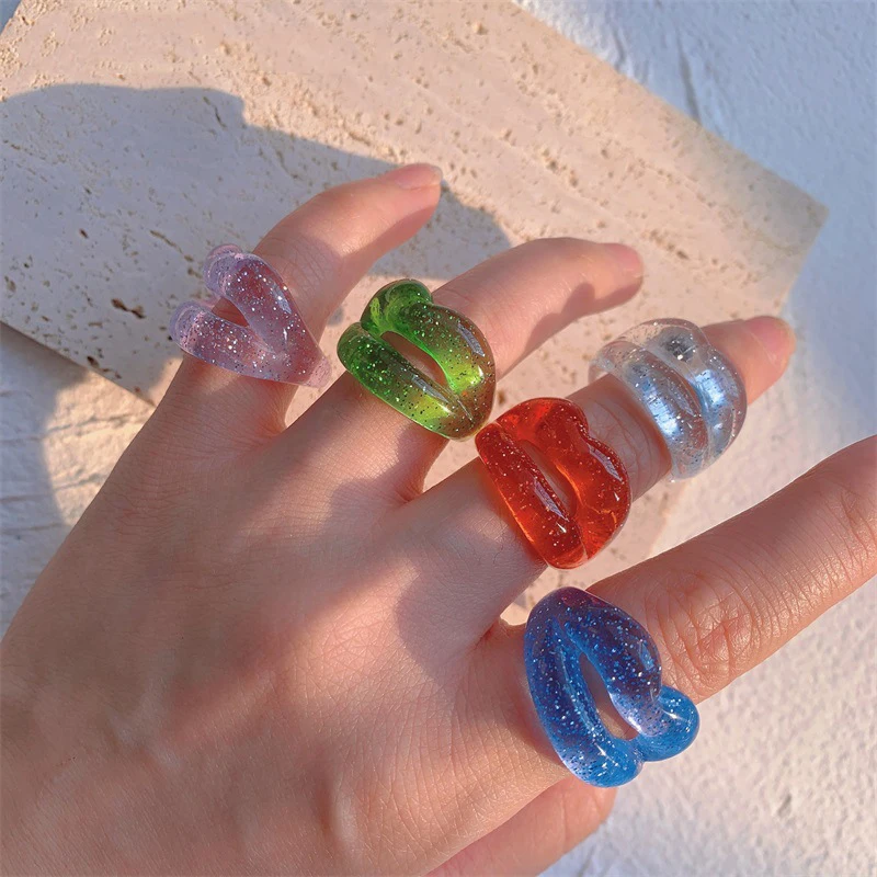 New Fashion Lovely Mouth Acrylic Ring Geometric Colorful Glitter Lip Shape Ring Chunky Resin Women Finger Jewelry