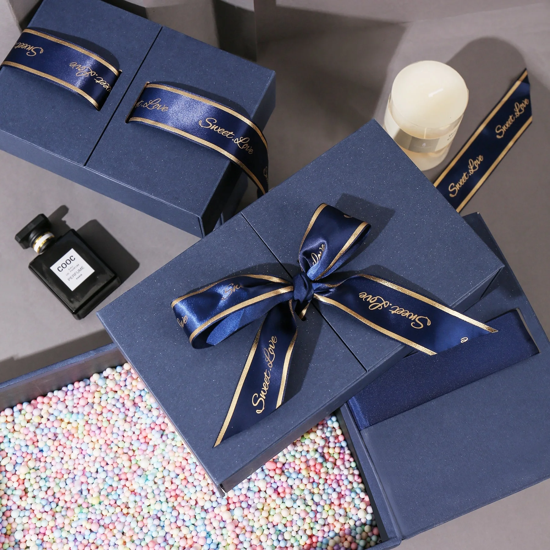 Custom Luxury Two Doors Open Blue Cosmetic Paper Gift Box With Ribbon