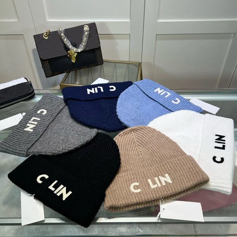 Latest Letter CC Printed Thousand Tongue Hat Winter Hat Soft Thickened Warm Knitted Mountain Hat