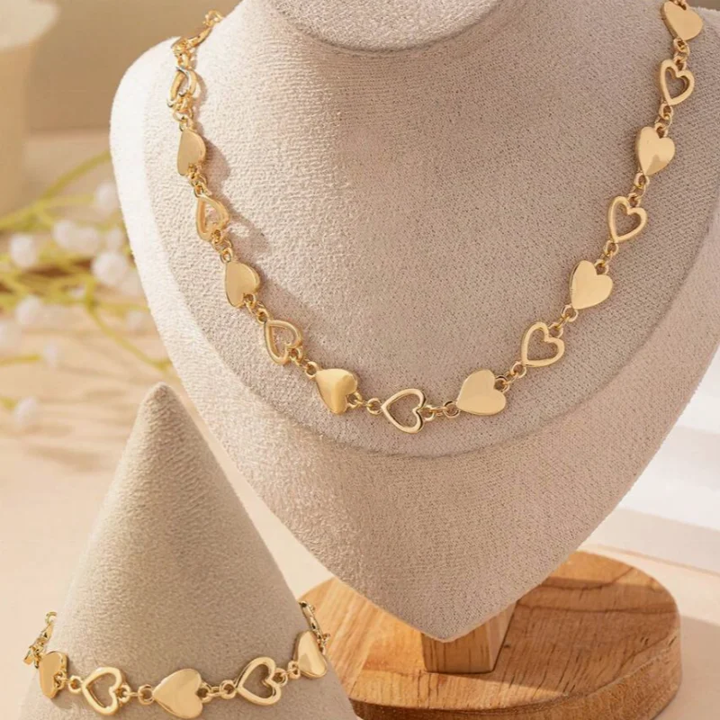 Necklace Bracelet Set Elegant Fashionable Heart Shaped Cut-Out Design Made Of Stainless Steel Women Love Hollow Out Jewelry Set