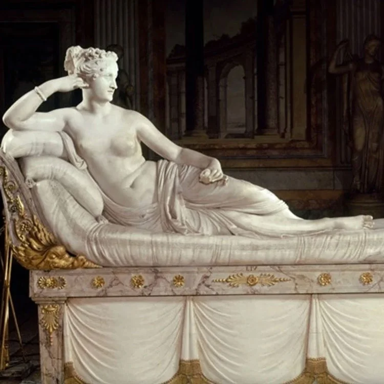 Откидывающаяся белая каменная Женская голая статуя Venus