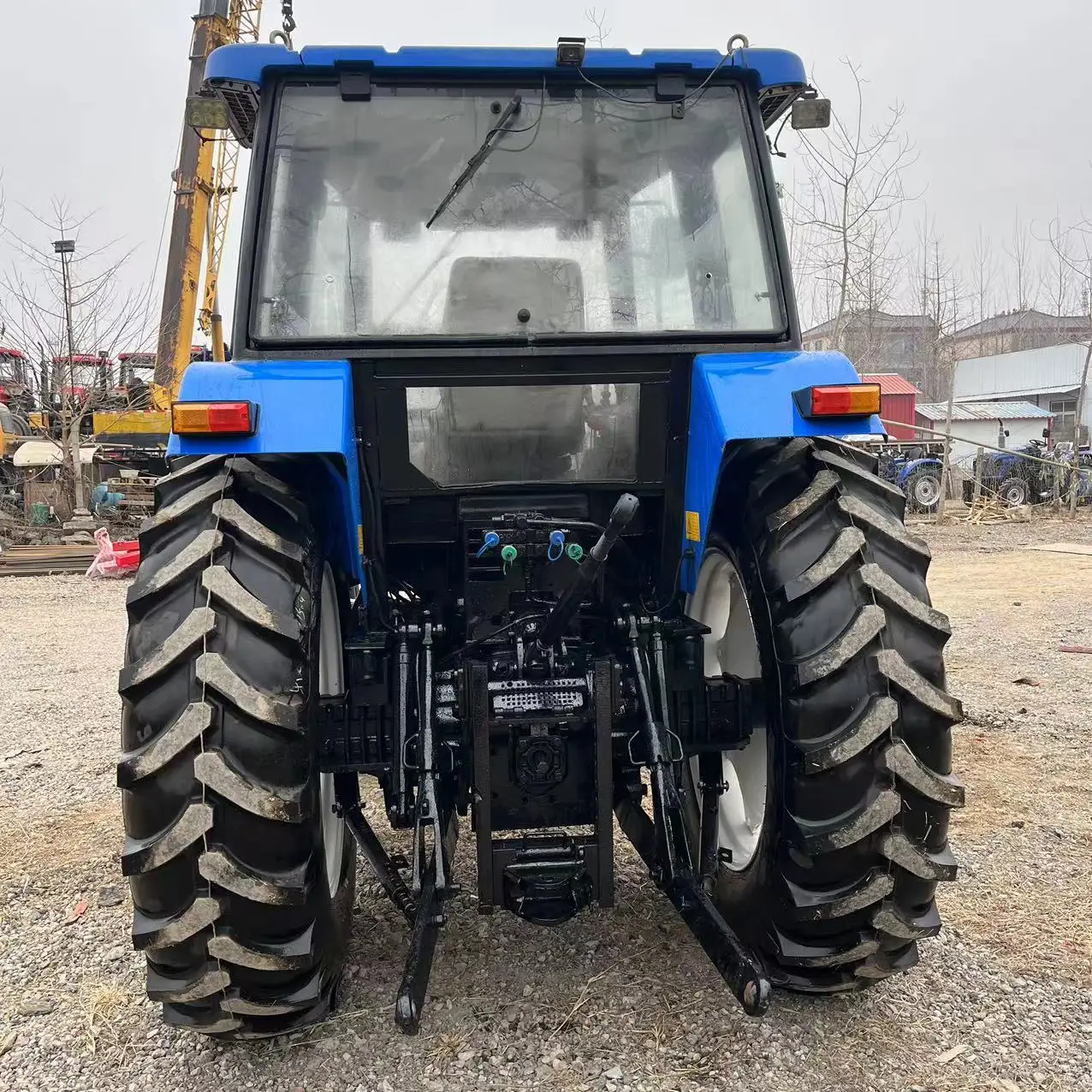 Сельскохозяйственный трактор 4x4 сельскохозяйственный колесный 120 л.с. 4wd фермы для продажи