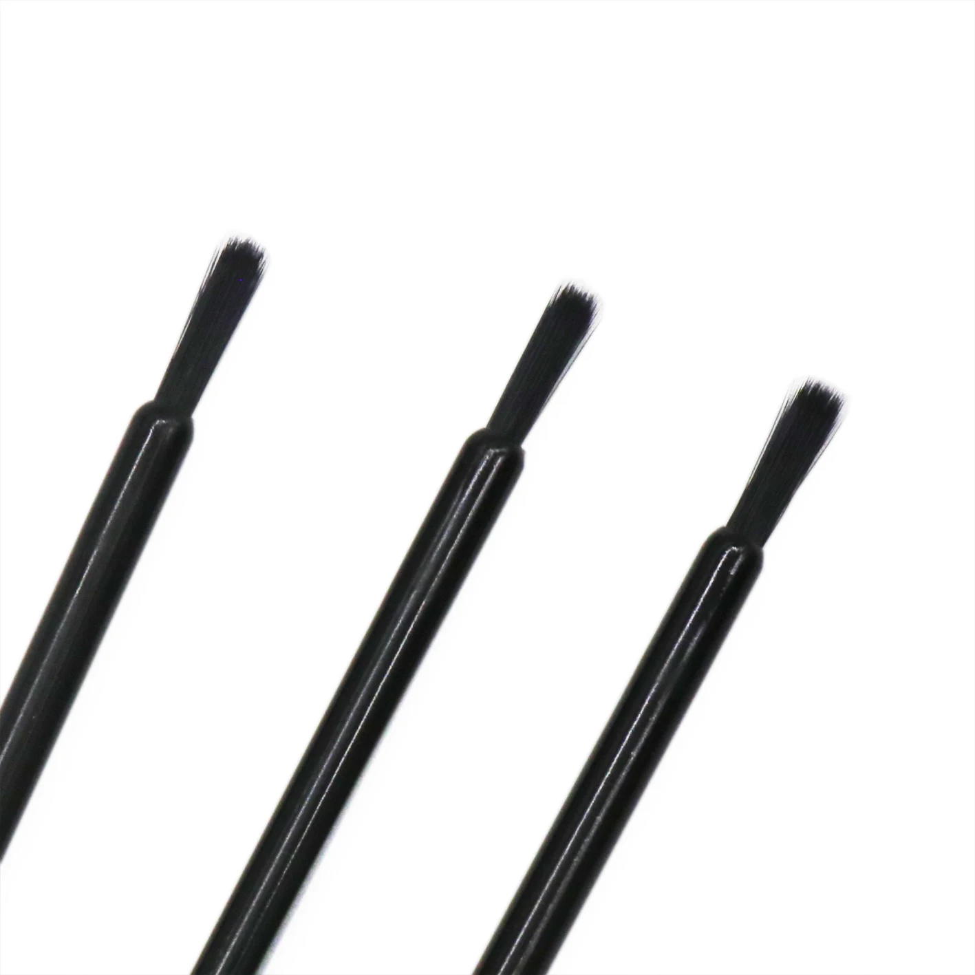 Wholesale High Quality Hand made Disposable Solid Handle Lip Brush Lip Gloss Lipstick Applicator Make up Tools