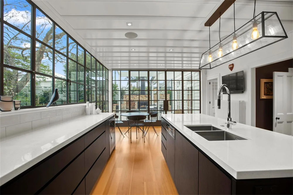 High end custom supplier cheap price modern japanese style mdf solid wood Storage kitchen cupboard design