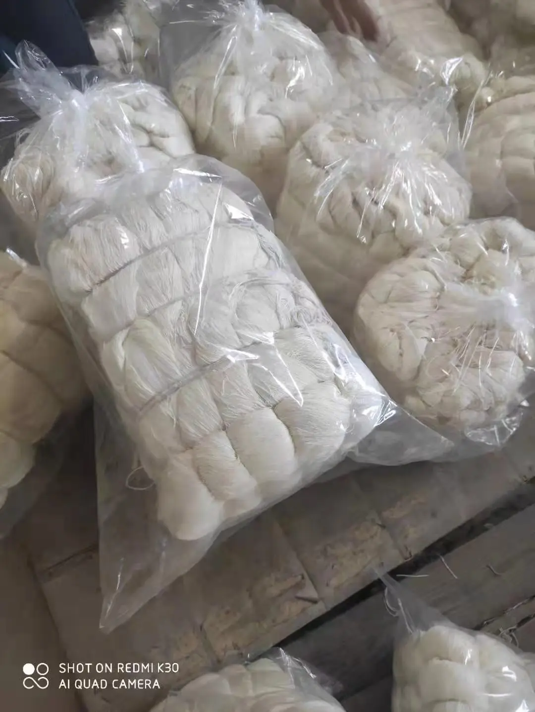 8NM/2 Tussah spun silk yarn made of 100% tussah silk for carpet or scarf