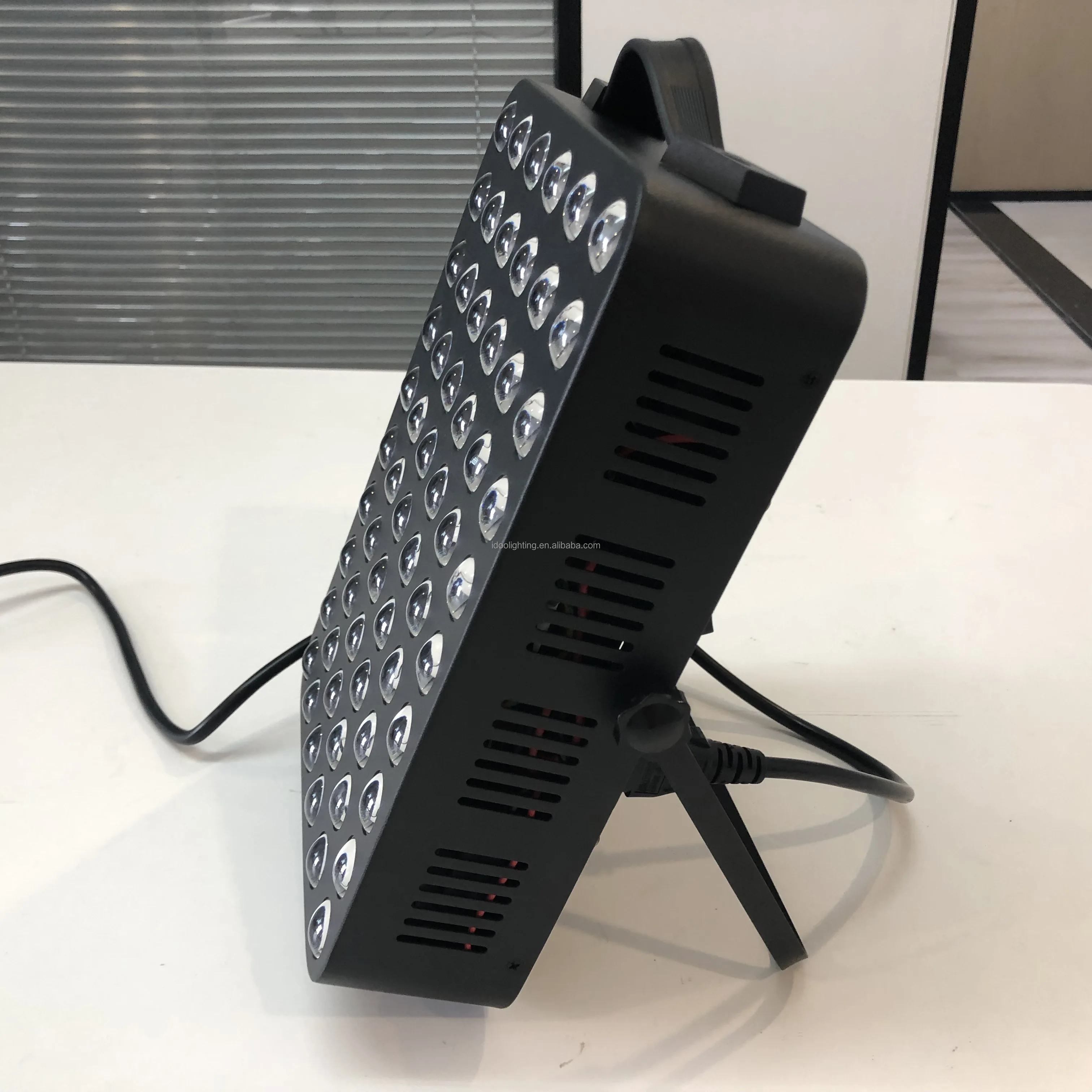 Home New Design Infrared Led Light Therapy Skin Whitening Smart Control 660nm 850nm  Red Light Therapy Panel