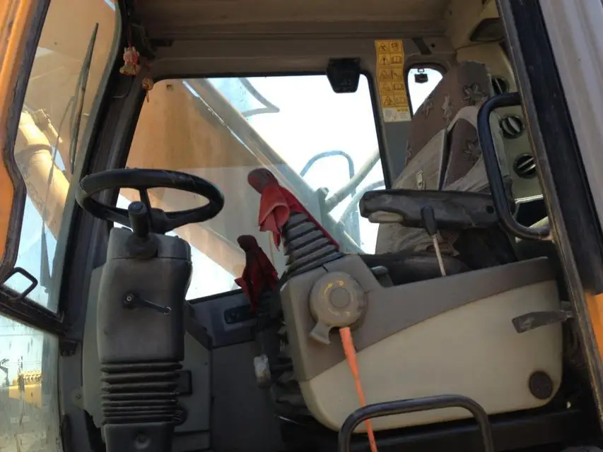 Used 21 tons cheap price used Wheel excavators R210W-7  China Hyundai excavator for sale good Original Digger