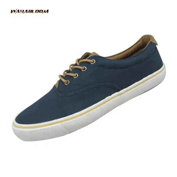 Fashion Big Size Low Top Men Casual Daily Wear Shoes Blank Slip On Canvas Shoes