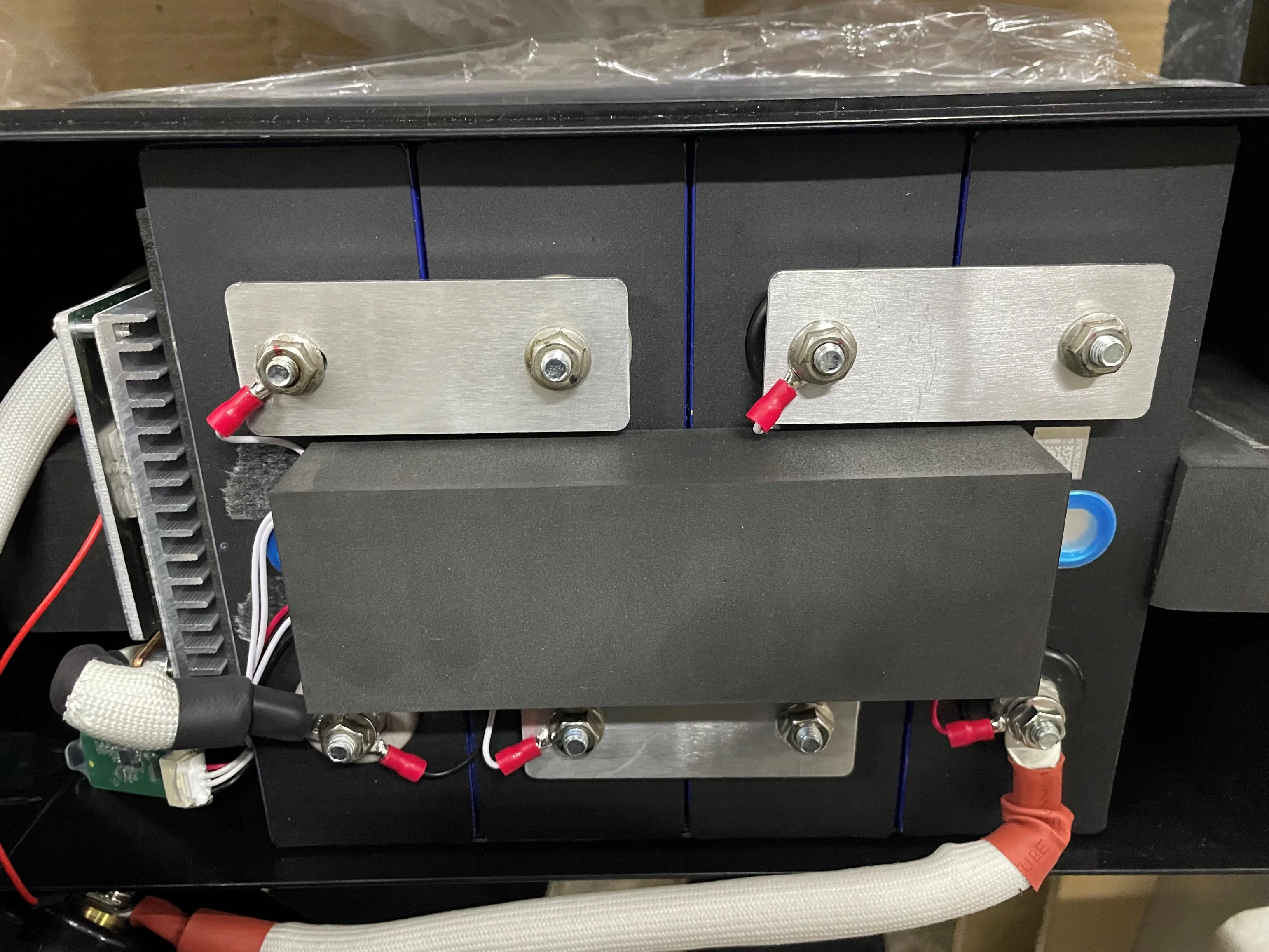 Eu Stock Germany Warehouse New A Grade 3.2v 230ah Lifepo4 Battery 100ah 200ah 280ah 300ah Lithium Lifepo4 Cell 12v 24v 48v Pack