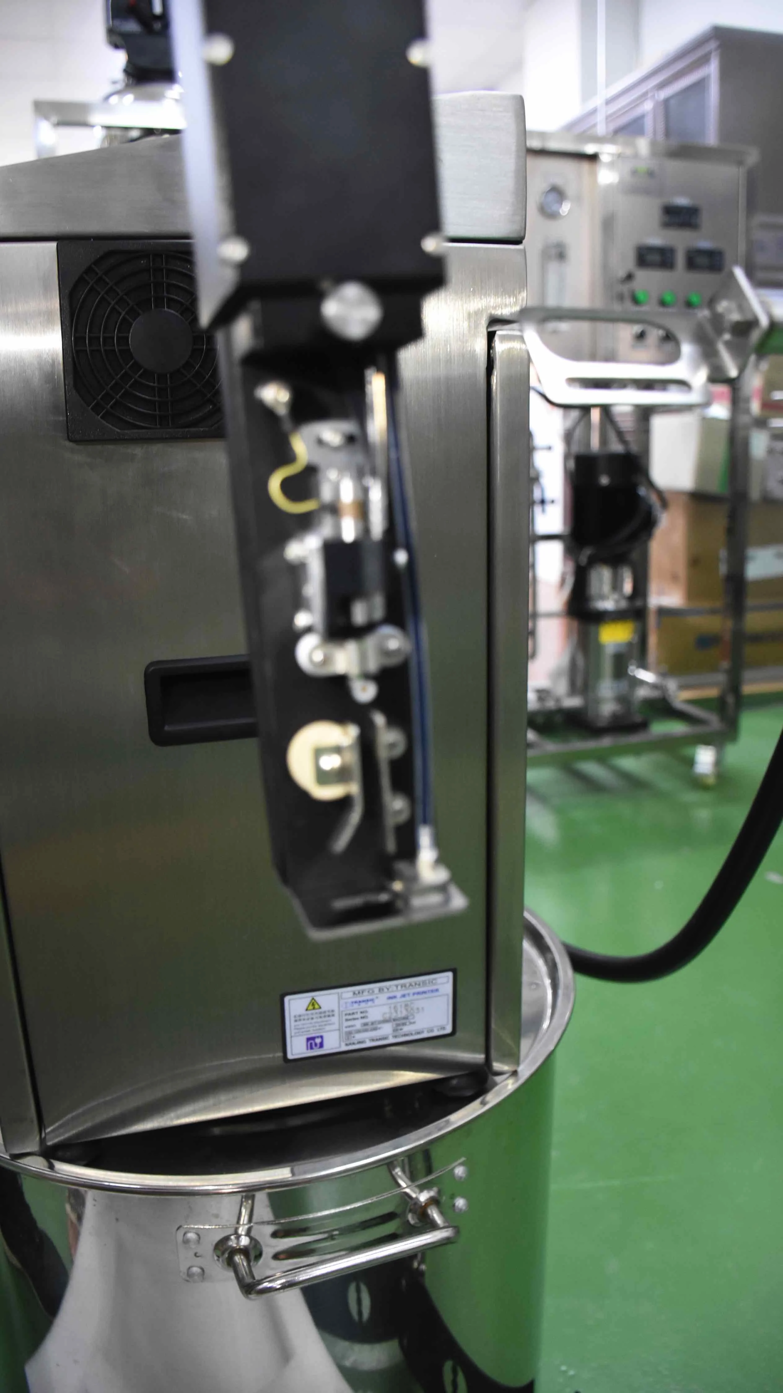 Kinds of tube box bottle inkjet printer