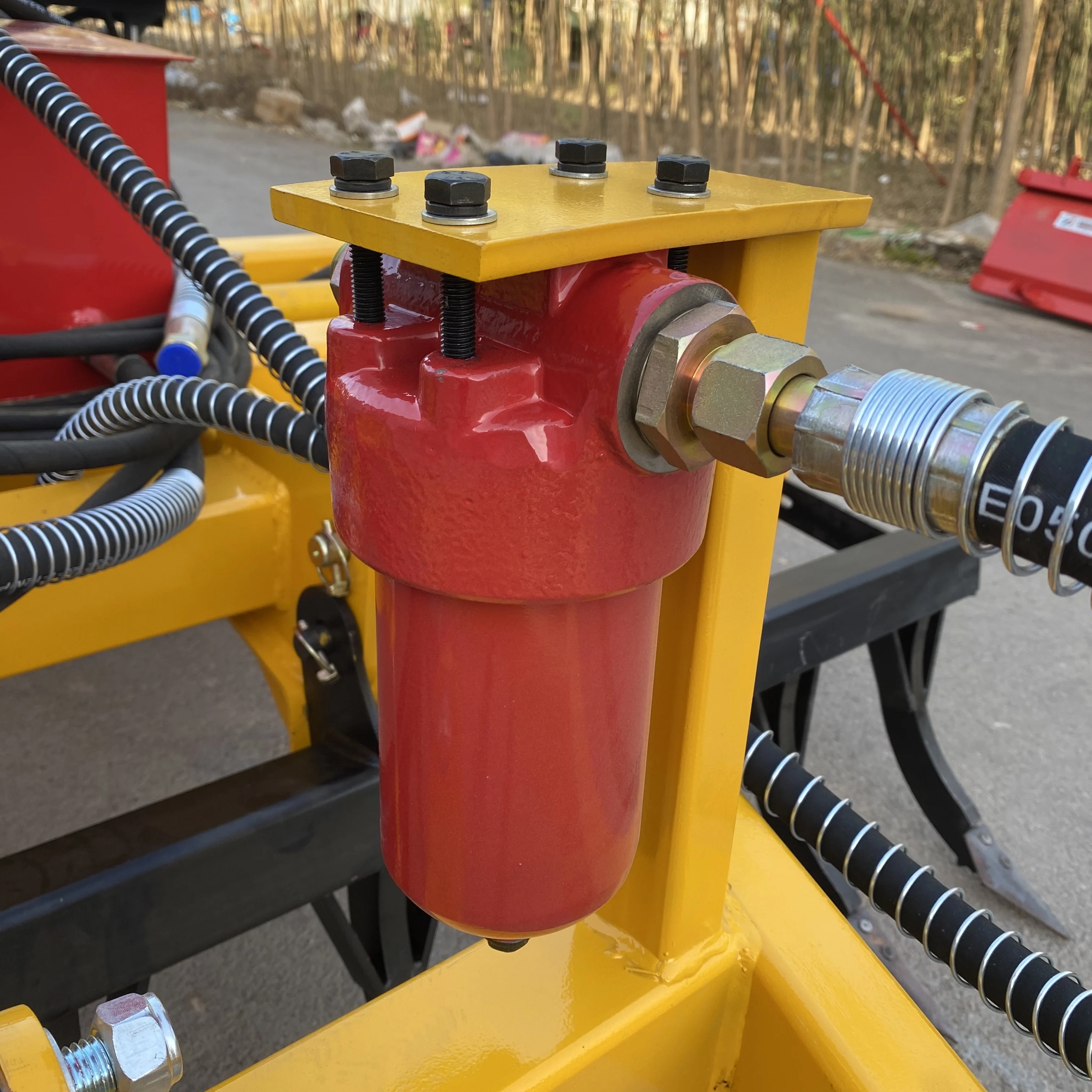 Factory Latest Long Receiving Distance Agriculture Laser Land Leveler With Subsoiling Shovel For Tractor