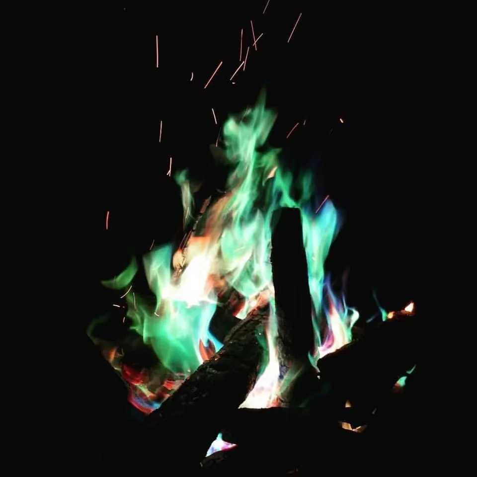 Sunrich Flames Create Colorful Vibrant Mystical Fire for Fire Pit Camping fire Bonfire Fireplace