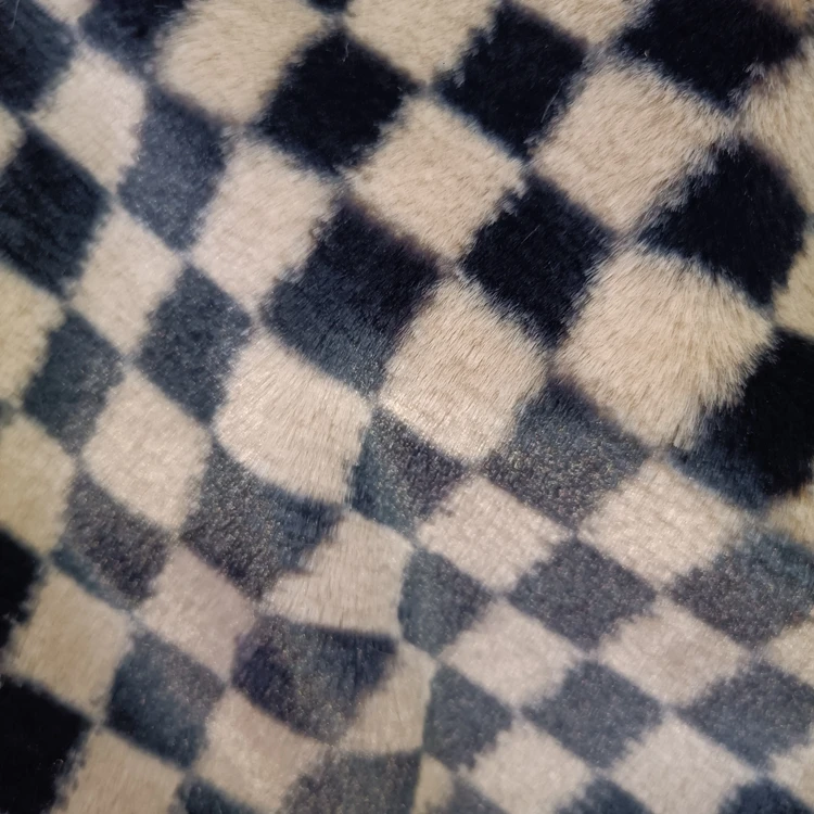 Super Soft Blanket Short Pile Plush Custom Rabbit Print Plaid Polyester Checkered Faux Fur Fabric