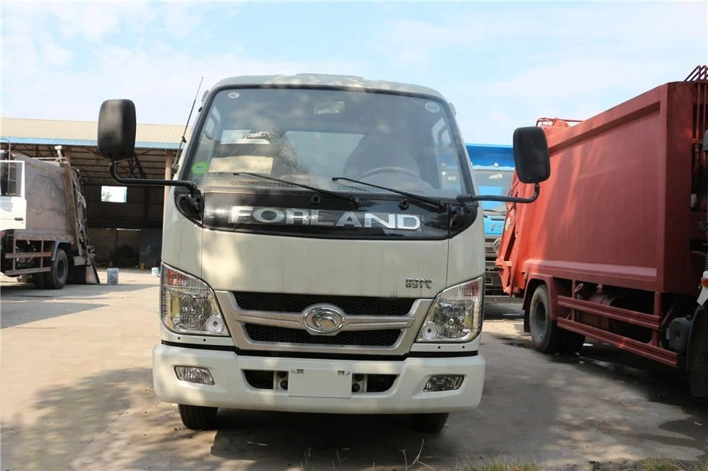 1suzu japan 3cbm 4x2 side feeding trucks from garbage bins cheap price