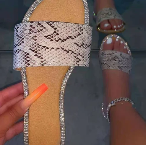 New large size one-line leopard print ladies outer wear flat sandals and slippers 03