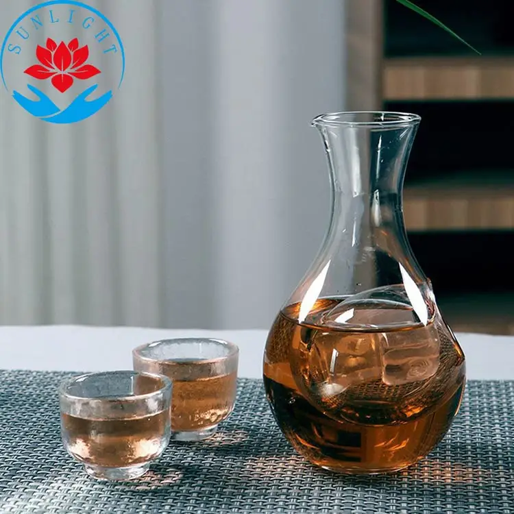 Factory wholesale  300ML 420ML high isolation double room ice glass bottle whiskey coffee sake bottle decanter