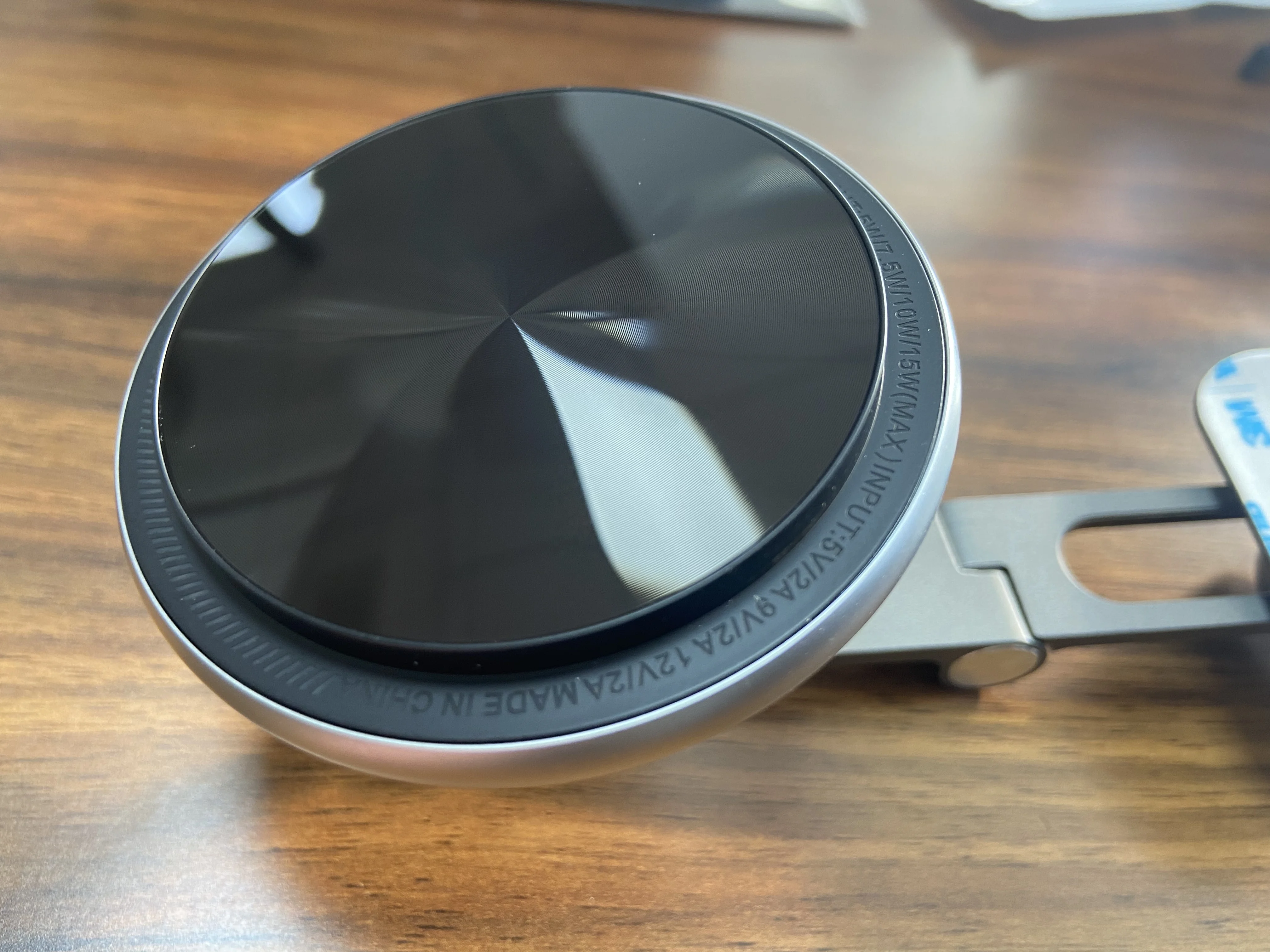 2023 автомобильные аксессуары magsafe держатель телефона Быстрая зарядка для Tesla