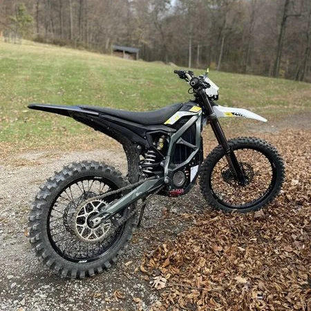 Sur-ron Light Bee X 12.5KW 74V55AH Electric Dirt Bike Racing Motocross Motorcycle Sur Ron Ultra Bee Motorbike