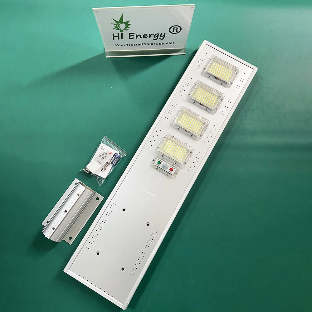 Hienergy All In One Solar Street Light 50W 100W 150W 200W Outdoor Waterproof Solar Energy Road Light Panel