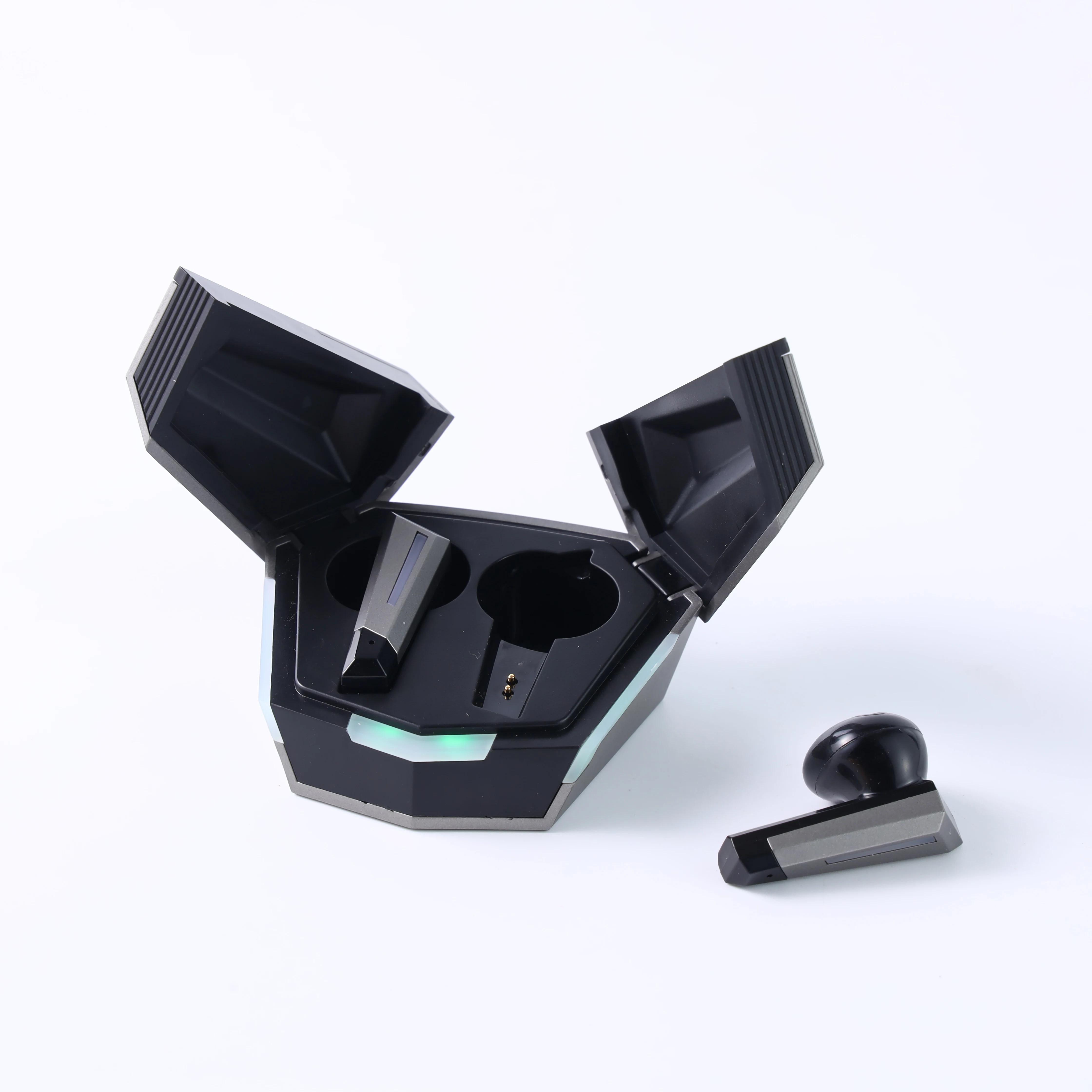 GM04 ANC ENC Wholesale Gaming TWS Wireless Earbuds Earphones Wireless Bluetooths Earphone In Ear Headphone