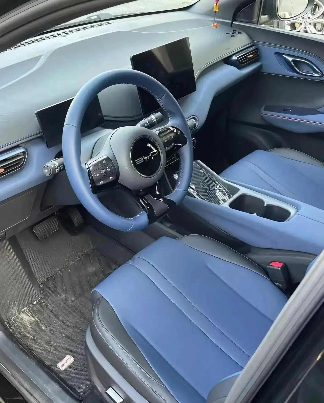 2024 BYD Electric Car Seagull Flying Version Ev Eco-Friendly Vehicle Small Mini CarHigh-Speed 4 Seats BYD Seagull