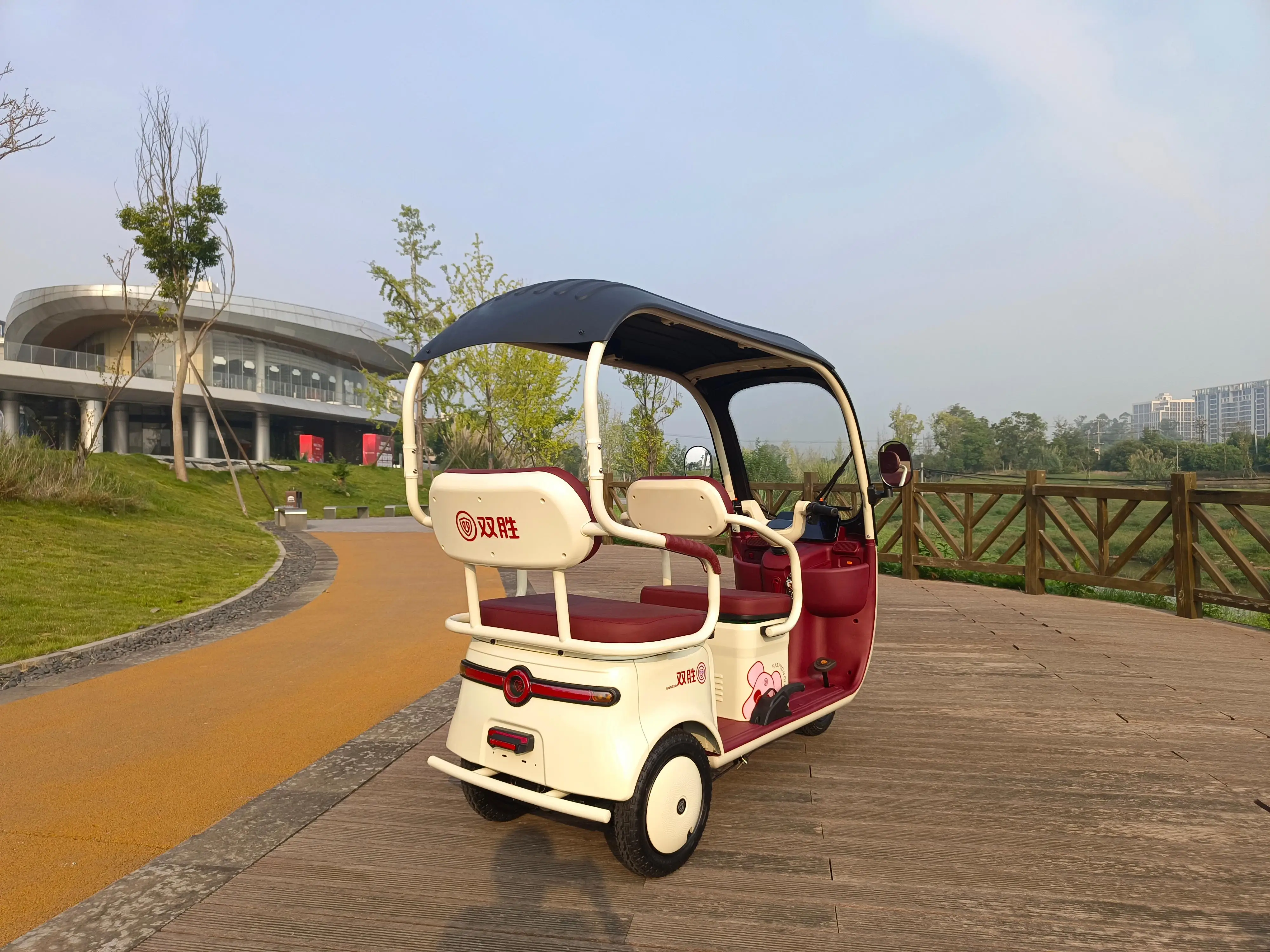 Tuk-tuk Электрический triciclo Passenger 60/72 В универсальный внешний вид милый семейный пассажир перезаряжаемый трехколесный велосипед бежевый