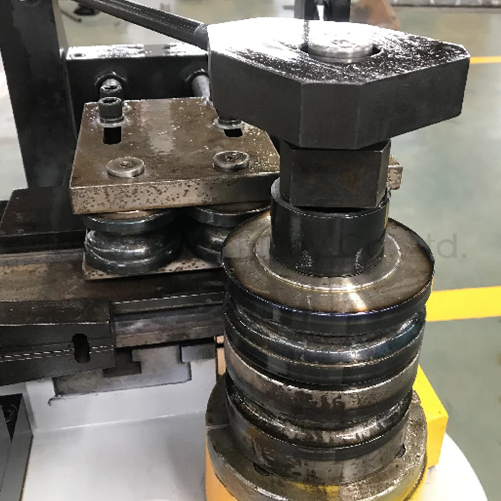 Best selling DW63CNC cnc pipe bending machine square tube metal  bending machine