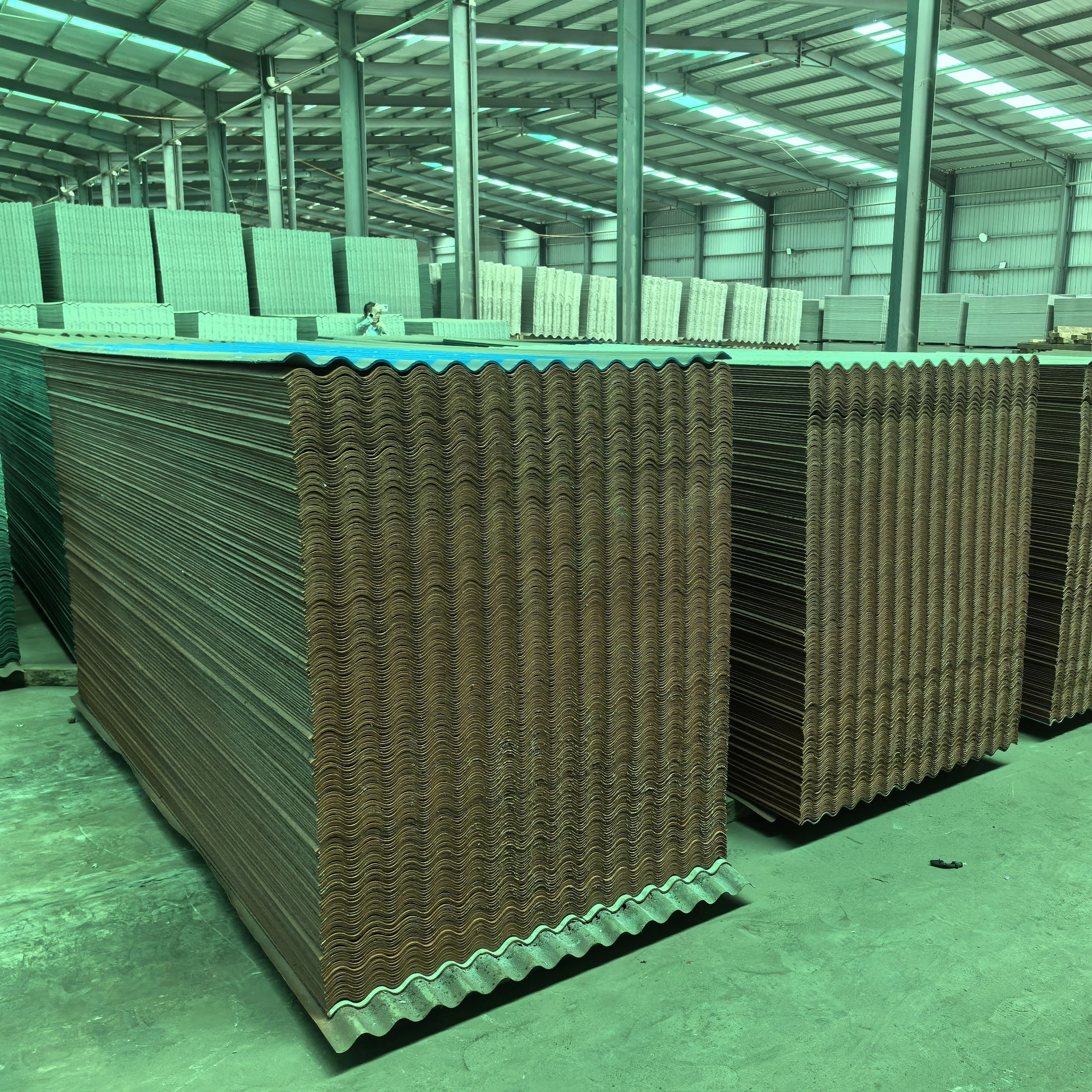 KUNDA 2024 Africa Local Factories Coast Roofing Cement Fiber Tiles 4*1050*2400 Local Factory Red Color Stock On Sale now