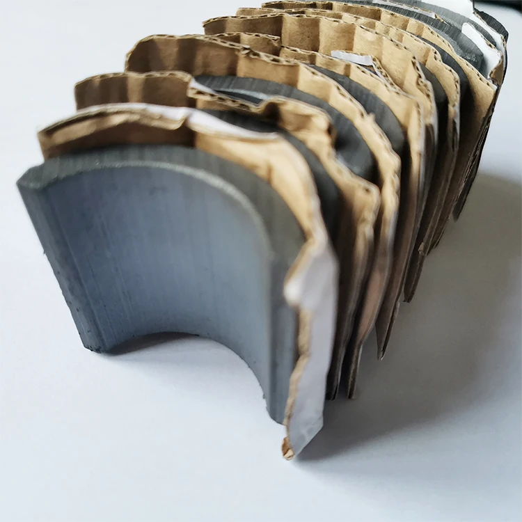 free sample cheap Y35 High Coerive Force Arc Ferrite Magnet couple magnetism motor permanent magnet